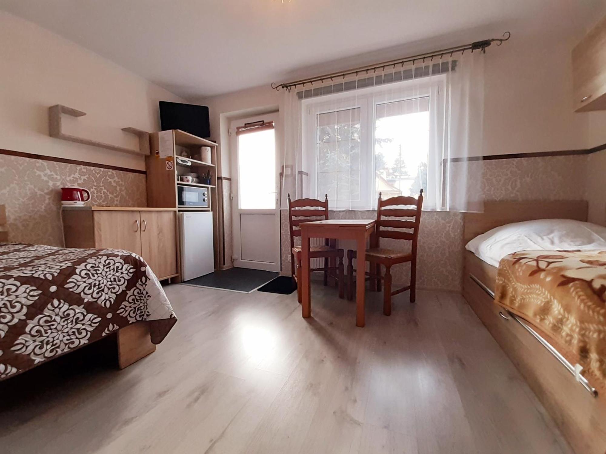 Pokoje Goscinne "Lenka" Ciechocinek Exterior foto